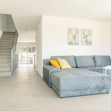 Niesen - Aare Jungfrau Ag *