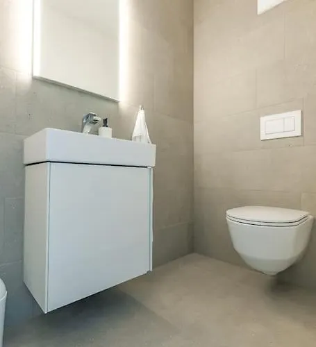 アパート Niesen - Aare Jungfrau Ag