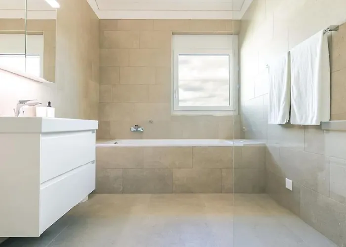 Niesen - Aare Jungfrau Ag アパート *