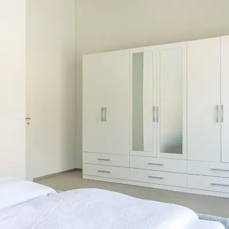 公寓 Niesen - Aare Jungfrau Ag 施皮茨